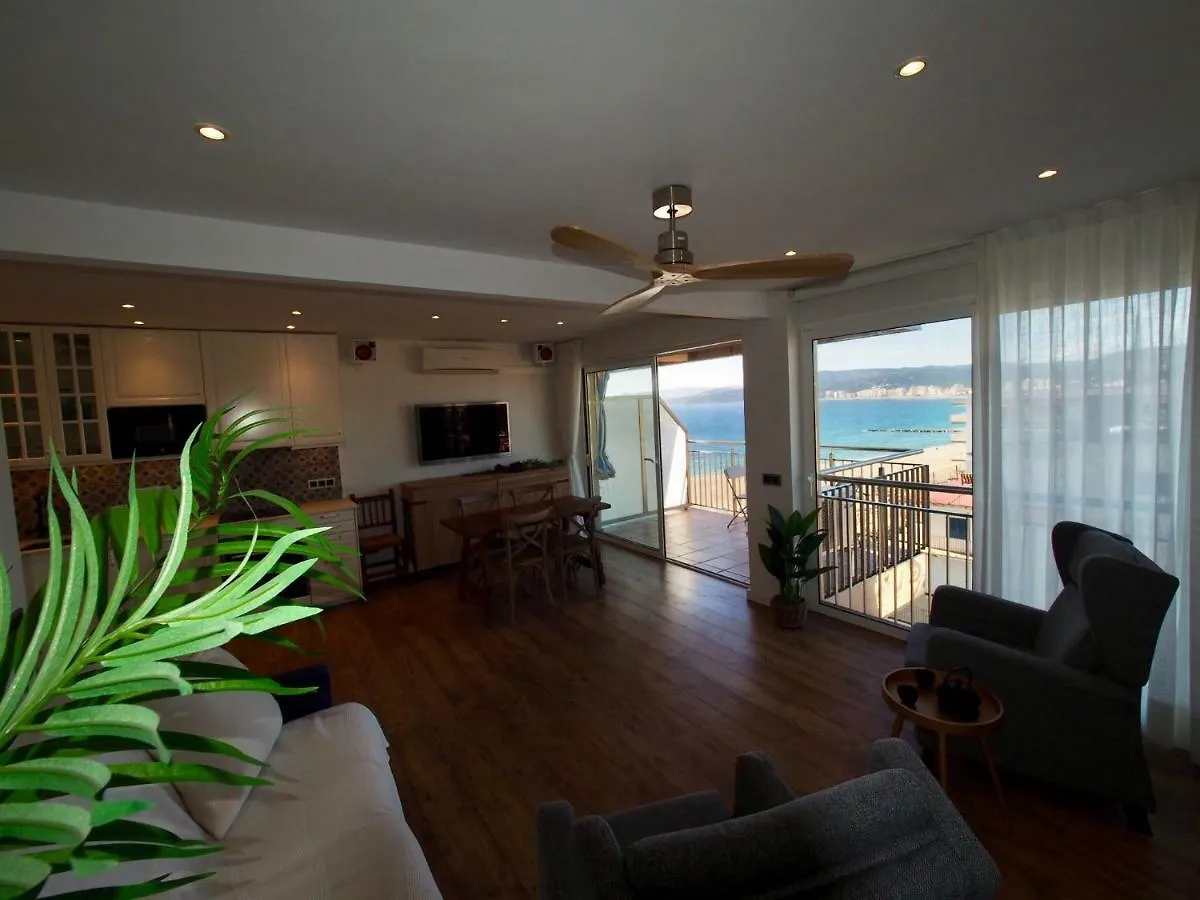 Seafront Apartment In Palamós