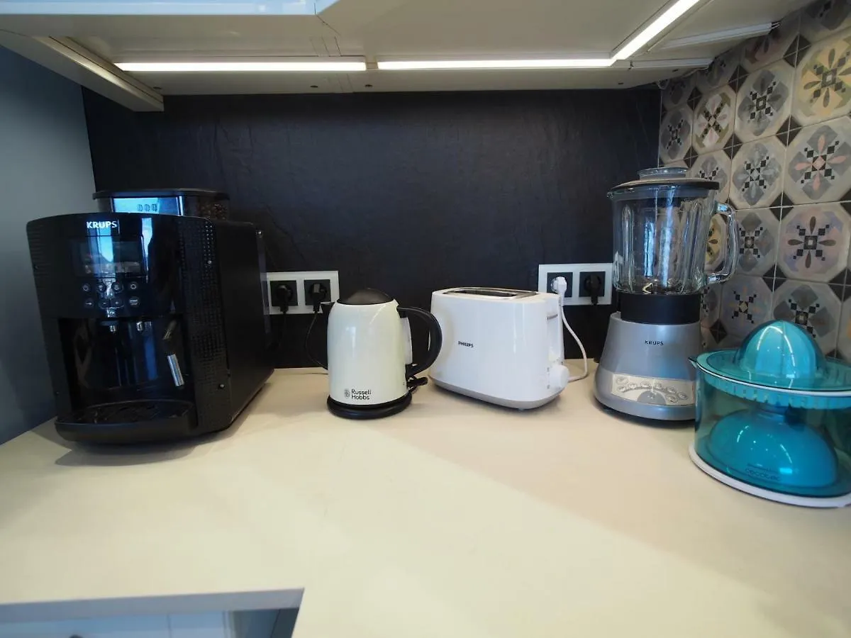 Seafront Apartment In Palamós İspanya